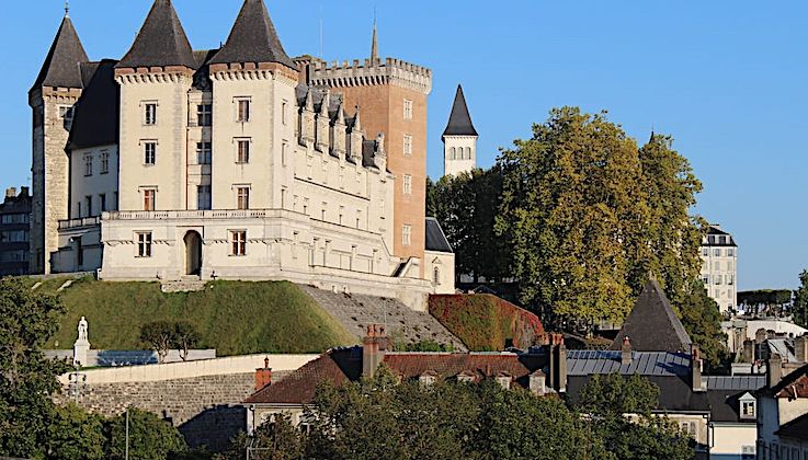 PATRIMOINE DE LA DIPLOMATIE - Le château de Pau et l’île des Faisans labellisés